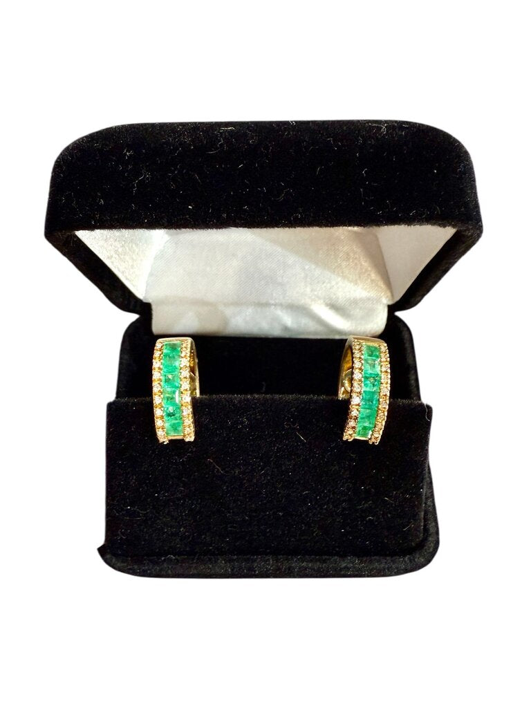 14kt Yg Eme Huggy Earring