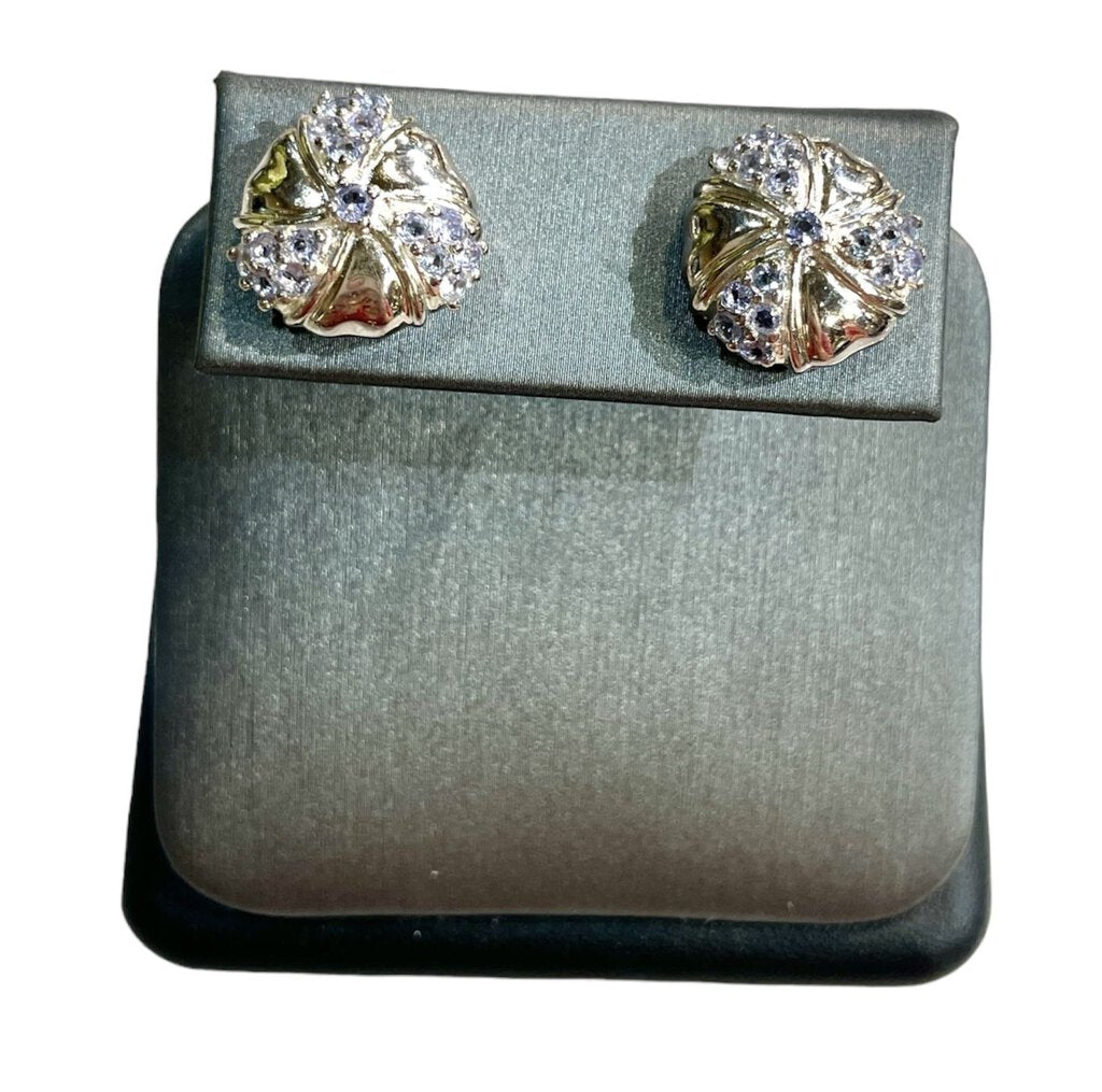 Ss Tanz Button Studs