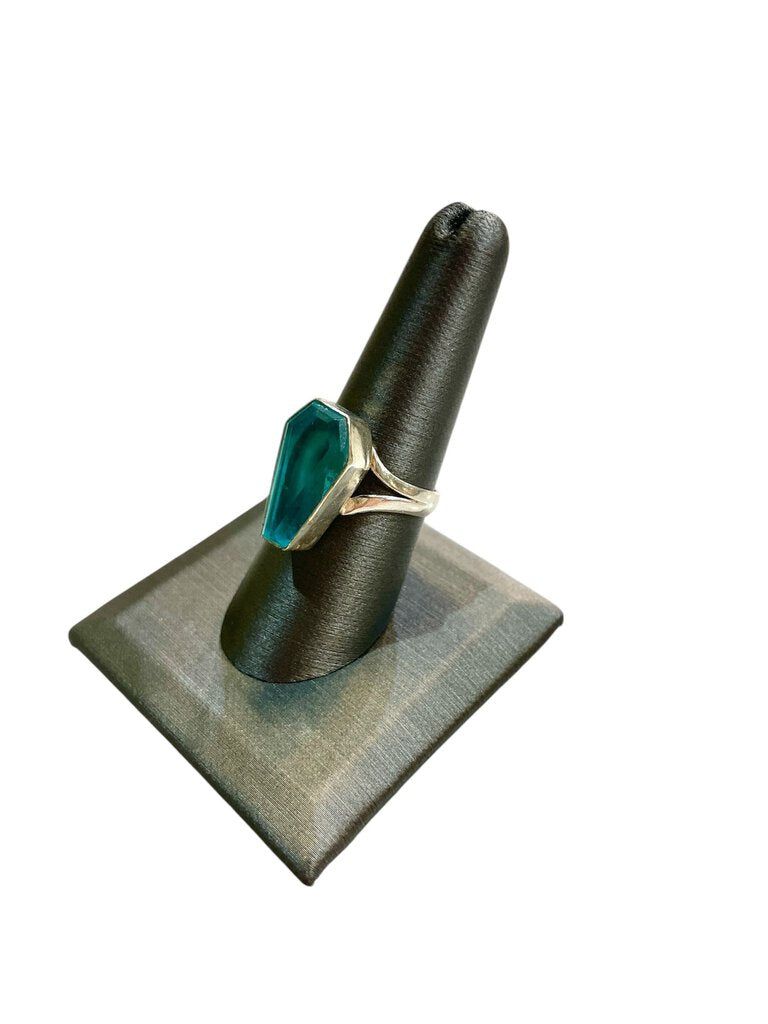 SS COFFIN CUT BLUE TOPAZ RING SZ 7