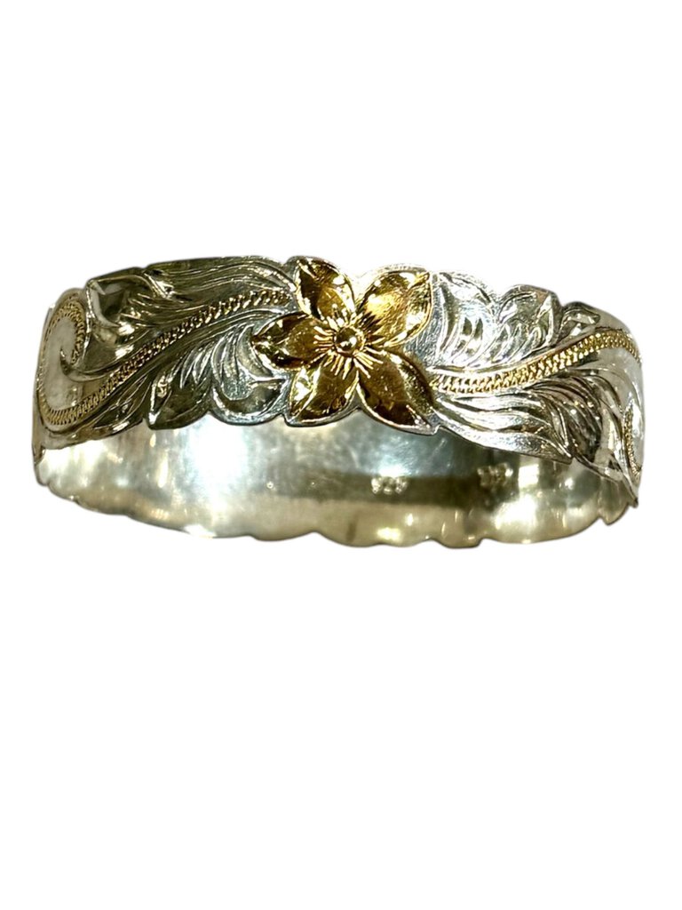 SS/GP HAWAIIAN BANGLE STYLE BRACELET