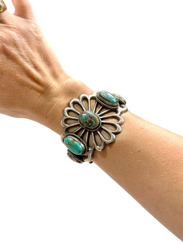 SS 5 OVAL TURQ NATIVE CUFF BRACELET