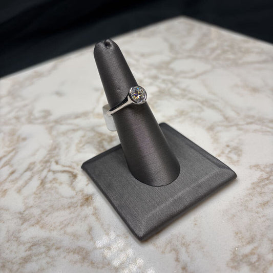 14KT WG 1.14CT MOISANITE RB BEZEL SET SOLITAIRE SZ 7.25