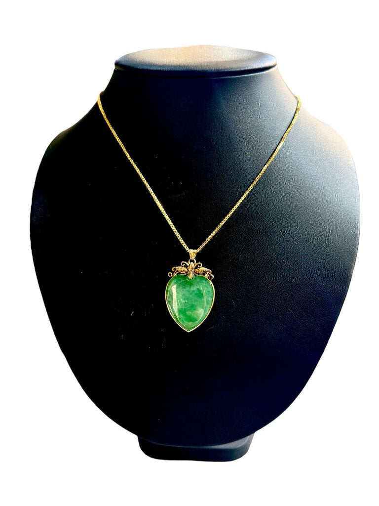 14KT YG HEART SHAPE JADE PENDANT ON PLATED CHAIN