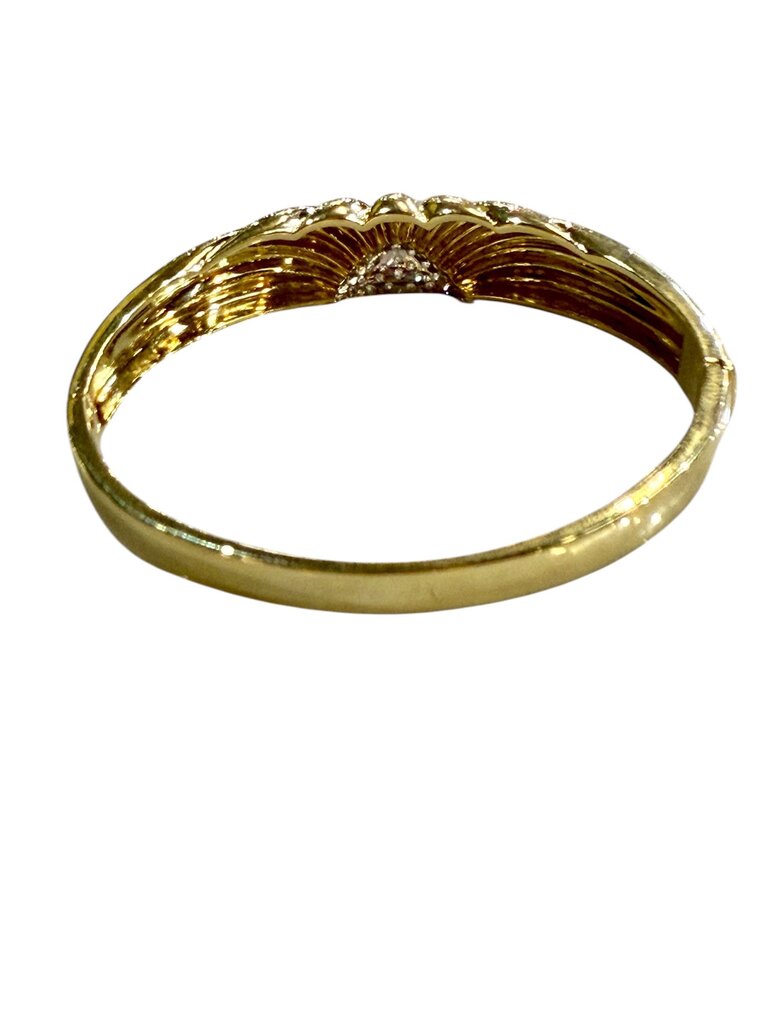 18KT YG BANGLE 70'S STYLE WITH PAVE DIAMONDS