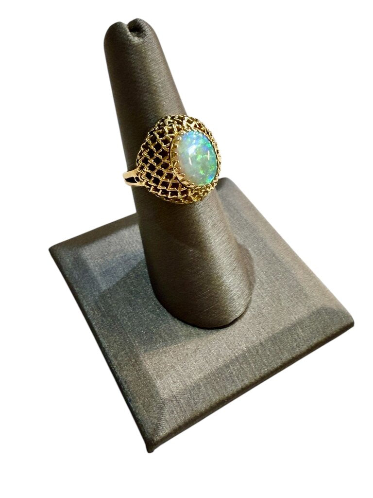 18KT YG 9X12 OPAL VINTAGE STYLE RING SZ 6.5