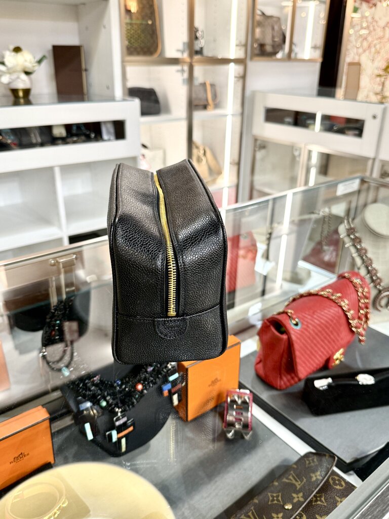 CHANEL COSMETIC BAG CAVIER