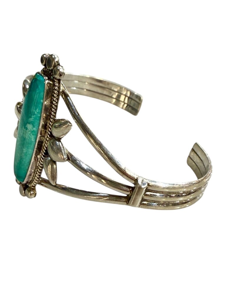 SS ALONGATED TURQ CUFF BRACELET NAVAJO "RUNNING BEAR"