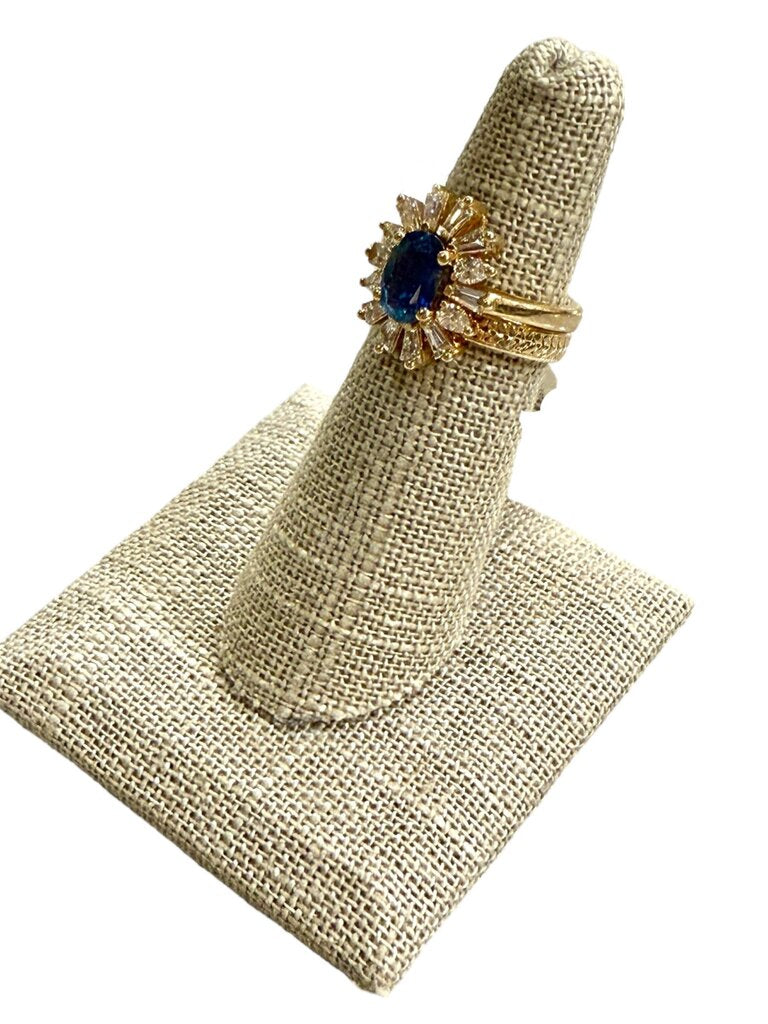 14KT YG 1.5CT NATURAL SAPPHIRE W/BAGS & RB HALO W/ CUSTOM BAND SZ 5