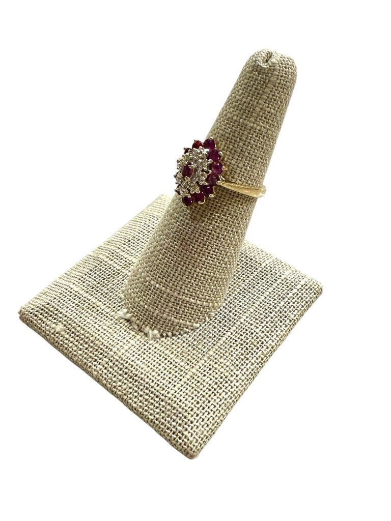 14KT YG RUBY & DIA CLUSTER RING SZ 6.5