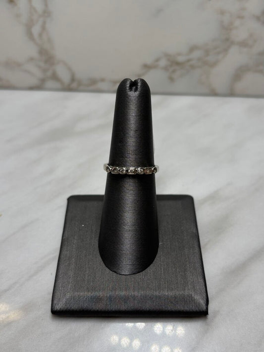 10KT YG 1/4CTTW BEZEL SET ANNIVERSARY RING SZ 7