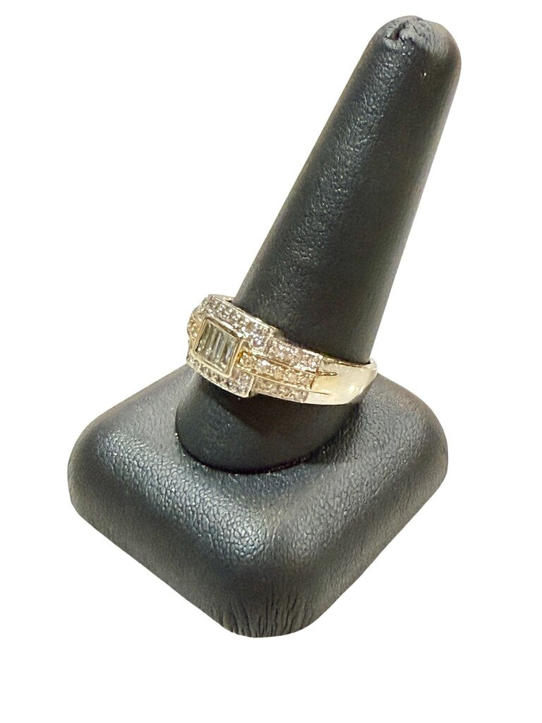 18KT WG LEVIAN DIAMOND TUTONE RING SZ 12