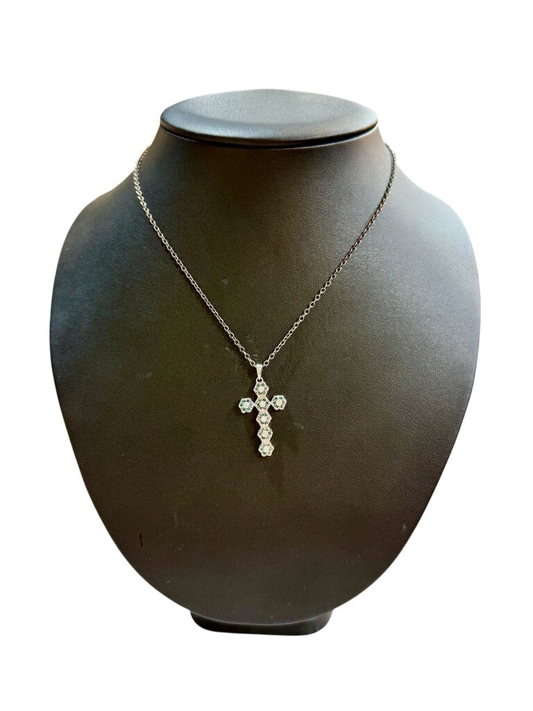SS CROSS W/BLUE DIAMOND NO CHAIN