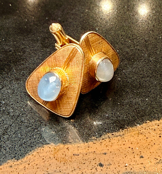 18KT YG LAVENDER STAR SAPPHIRE CUFF LINKS