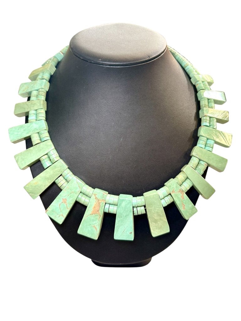 GREEN TURQ BEADED NECKLACE