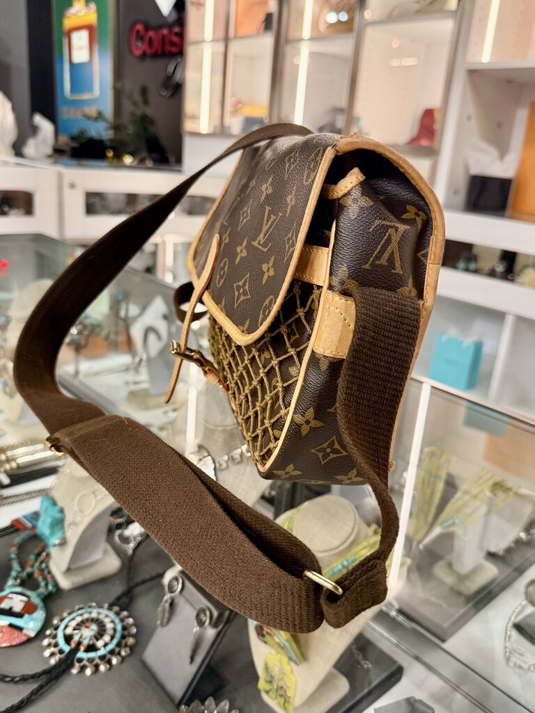 LV CONGO CROSSBODY HANDBAG MONOGRAM