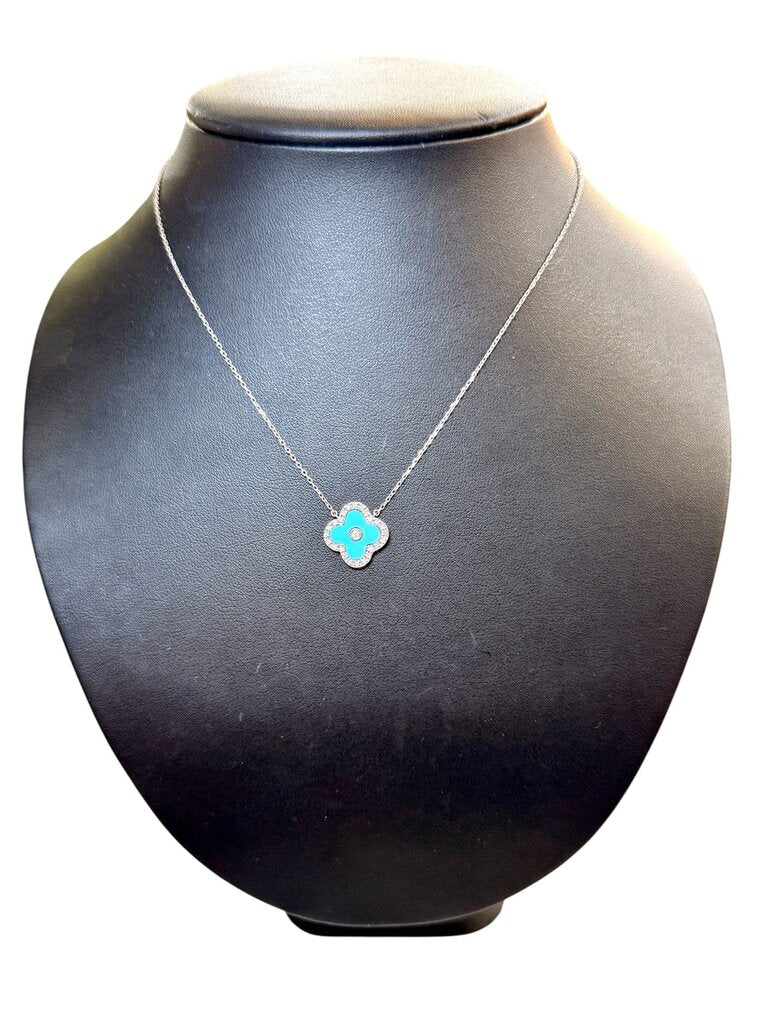 14KT WG LOOK A LIKE VAN CLEEF PENDANT ON CHAIN