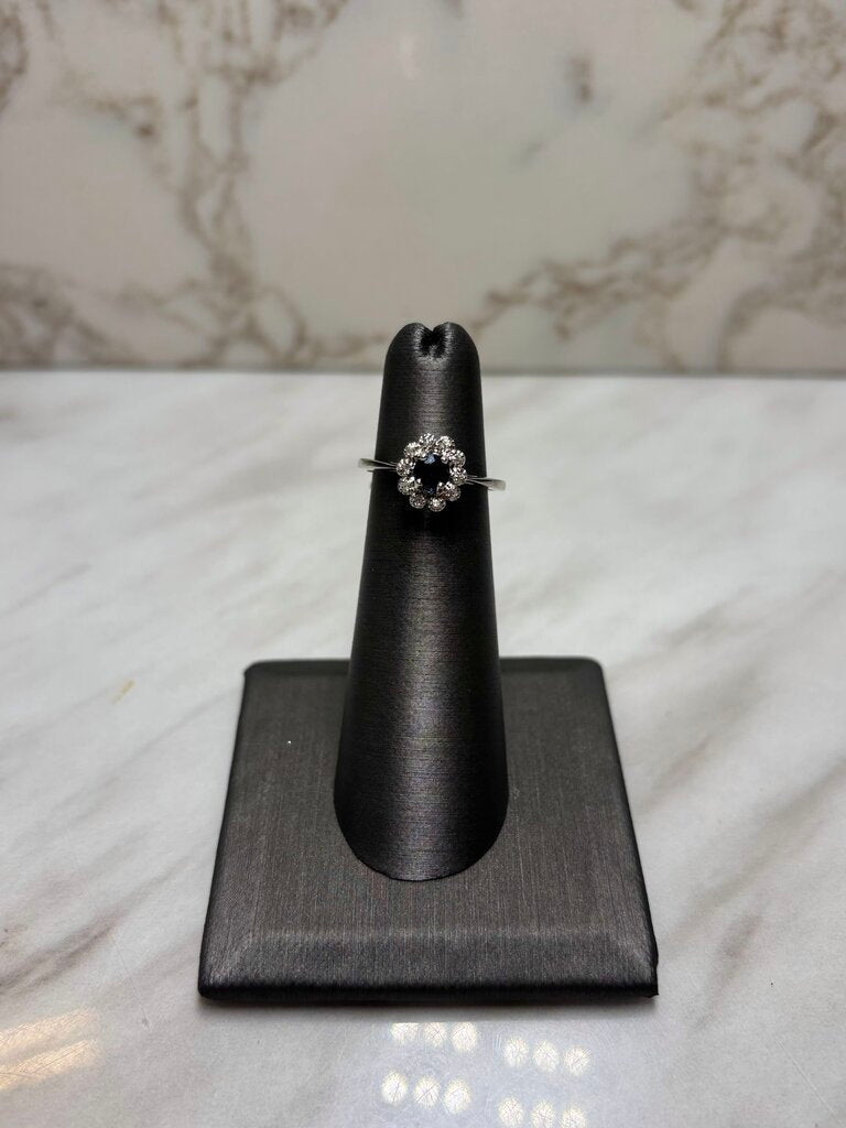 14kt Wg Sapp &dia Halo Ri