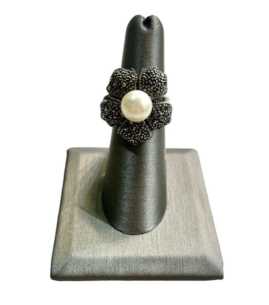Ss Flower Ring W/pearl Ct