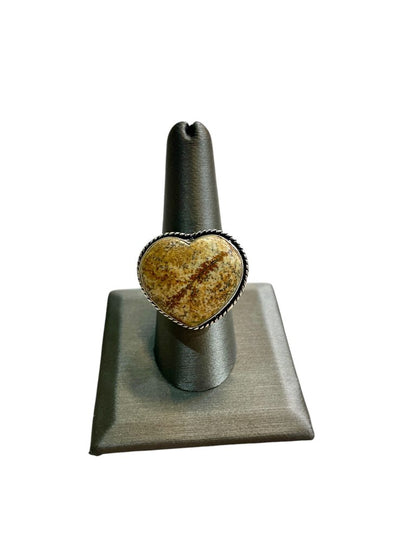 SS PICTURE JASPER HEART SHAPE STONE BEZEL SET BRAIDED DESIGN RING SZ 8
