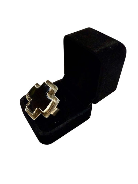 SS BLK ONYX CROSS RING STAMPED SILVER CLOUD INC SZ 7