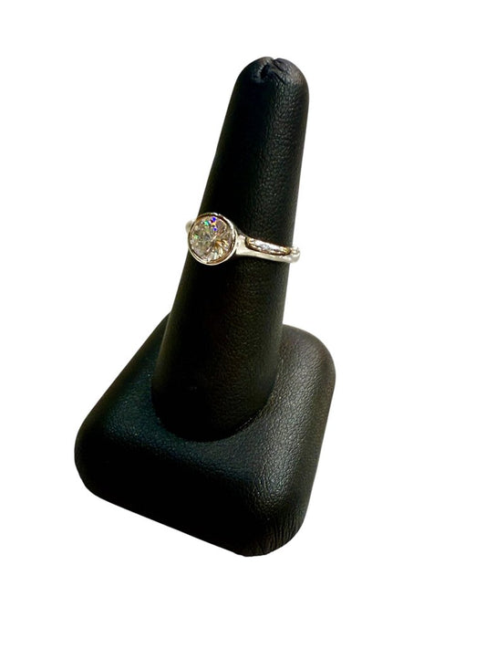 14KT WG 1.14CT MOISANITE RB BEZEL SET SOLITAIRE SZ 7.25