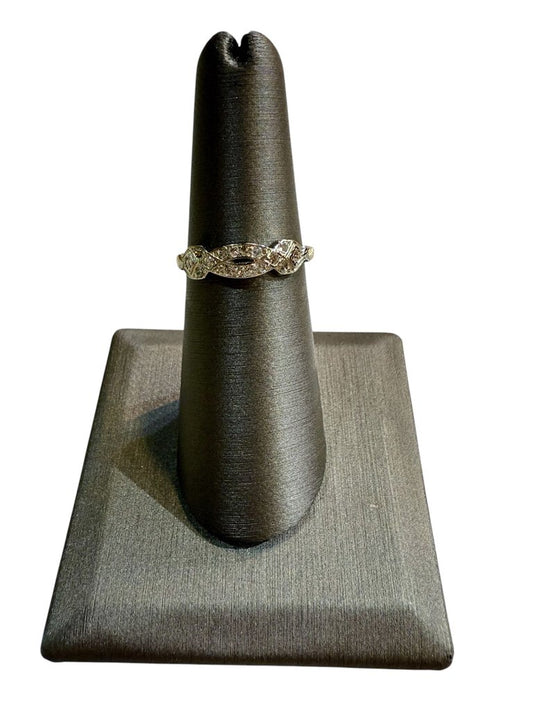14/18KT TUTONE 3/8TW SINGLE CUT DIAMOND TWIST STYLE BAND SZ 6.5