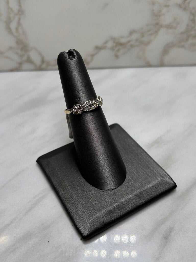 14/18KT TUTONE 3/8TW SINGLE CUT DIAMOND TWIST STYLE BAND SZ 6.5