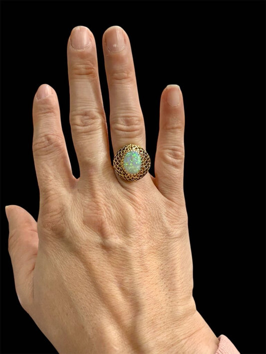 18KT YG 9X12 OPAL VINTAGE STYLE RING SZ 6.5