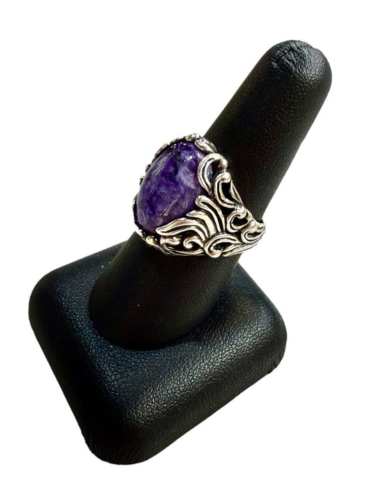 SS CHAROITE STONE SCROLLING DESIGN ON BAND SZ 8