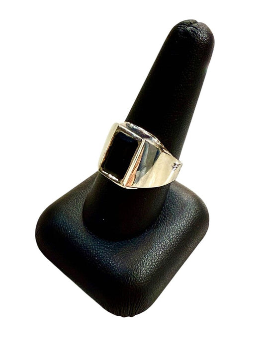 14KT WG 11X6MM GREEN TOURMALINE RING SZ 9.5