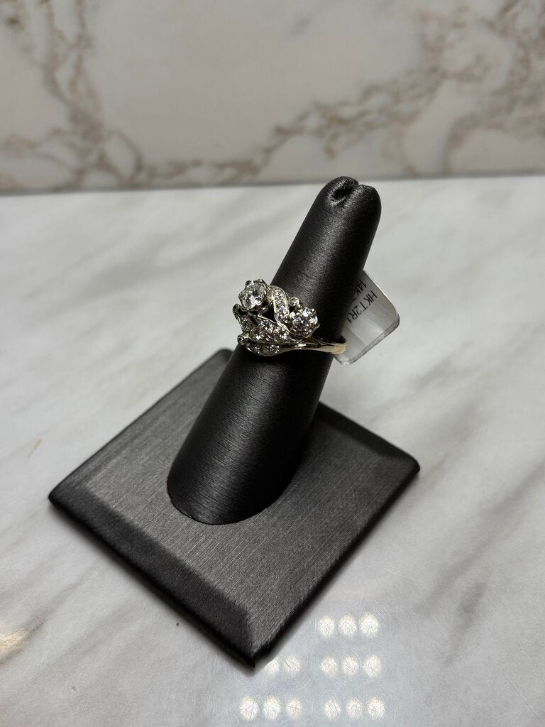 14KT TUTONE VINTAGE CLUSTER RING 1CTTW SZ 6.5