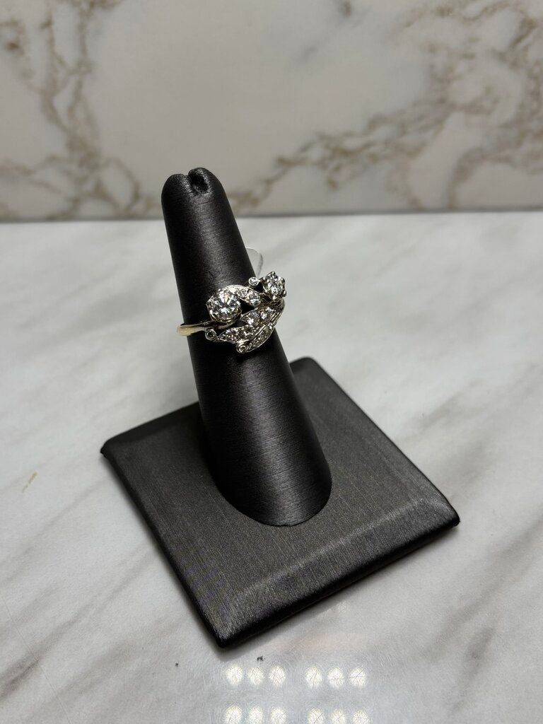14KT TUTONE VINTAGE CLUSTER RING 1CTTW SZ 6.5