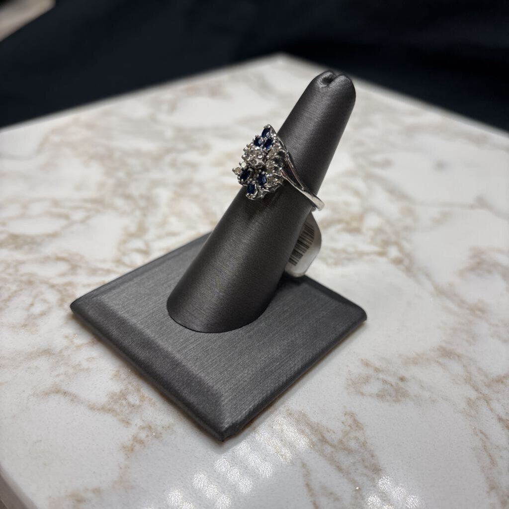14KT WG DIAMOND & SAPPHIRE CLUSTER RING SWZ 7