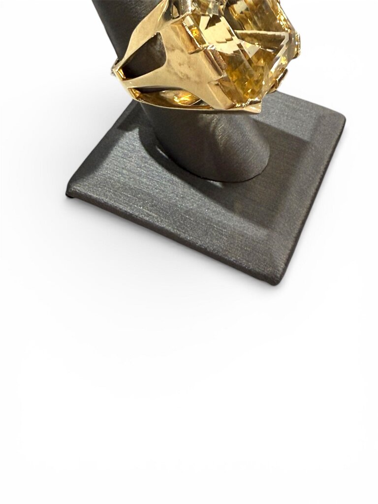 14KT YG 105CT CITRINE RING W/ APPRAISAL SZ 8