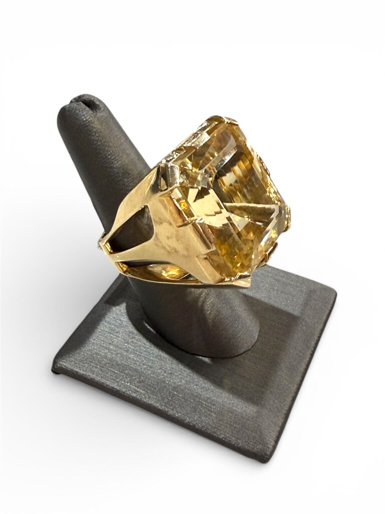 14KT YG 105CT CITRINE RING W/ APPRAISAL SZ 8
