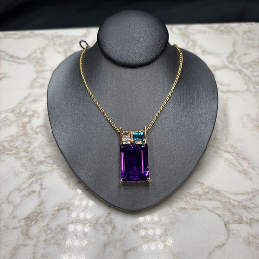 14KT YG LG EMERALD CUT AMETHYST W/BLUE TOPAZ & WHITE SAPPHIRE PENDANT ON 18" WHEAT LINK CHAIN
