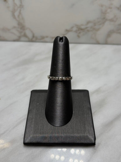 10KT YG 1/4CTTW BEZEL SET ANNIVERSARY RING SZ 7