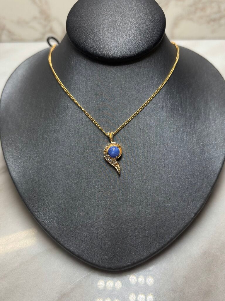 14KT YG STAR SAPPHIRE W/SINGLE CUT DIAMOND ON CHAIN