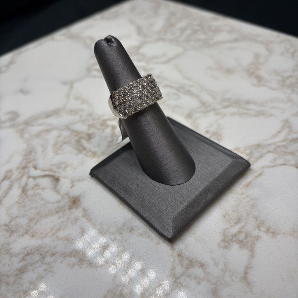 10KT WG 2CTTW 5 ROW DIAMOND BAND SZ 7.5