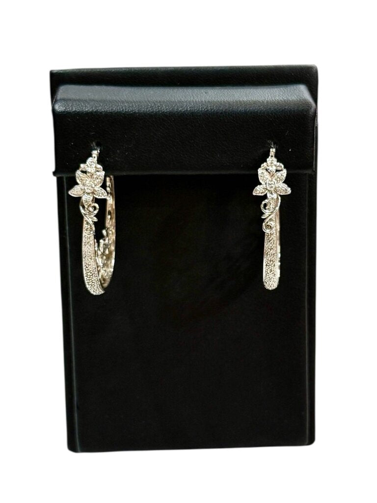 SS ILLUSION SINGLE CUT DIAMOND FLOWER SCROLLING OVAL HOOP EARRINGS