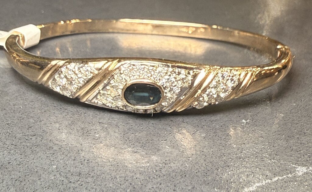 14KT YG SAPPHIRE W/DIAMOND ACCENT BANGLE