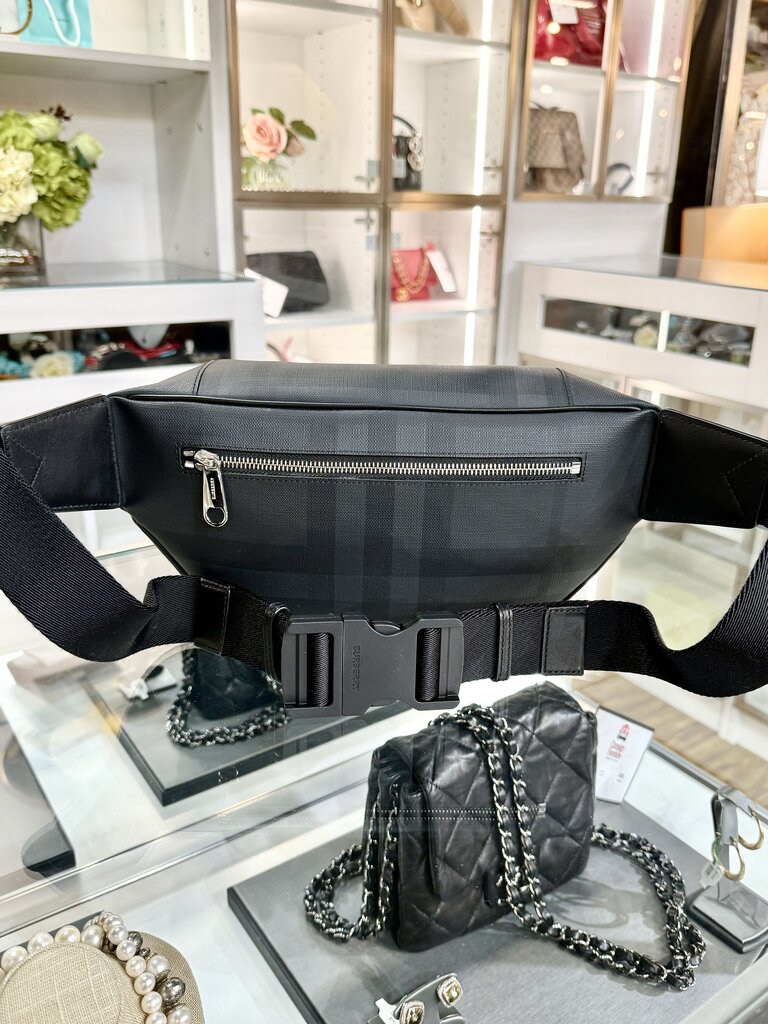 BURBERRY LONDON WAIST BODY BAG