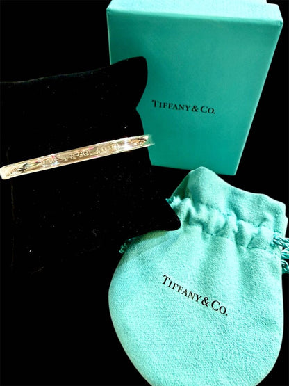 SS TIFFANY&CO SMALL CUFF BRACELET W/BOX
