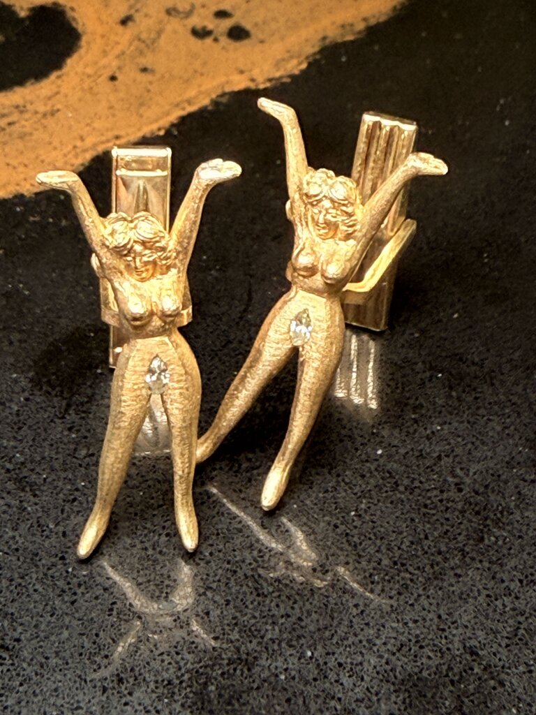 14KT YG NAKED LADY W/MARQ DIA CUFF LINKS