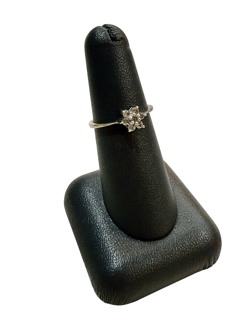 14KT WG FLOWER DIAMOND DESIGN RING SZ 5.25