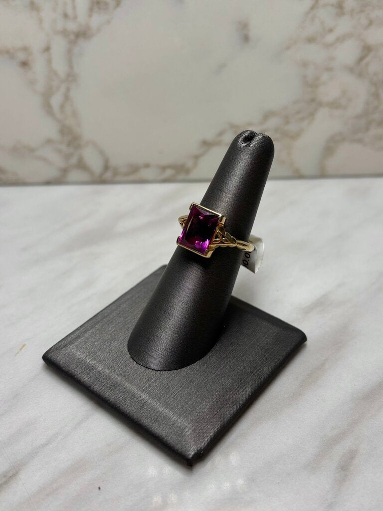 10KT YG CREATED PINK SAPPHIRE STONE VINTAGE RING SZ 6