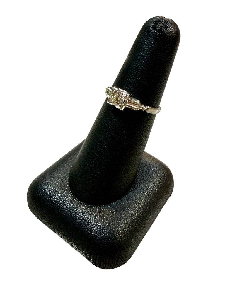 PLAT 1/3CTTW RB EURO DIAMOND W/BAGUETTES ON SIDE RING SZ 6.25