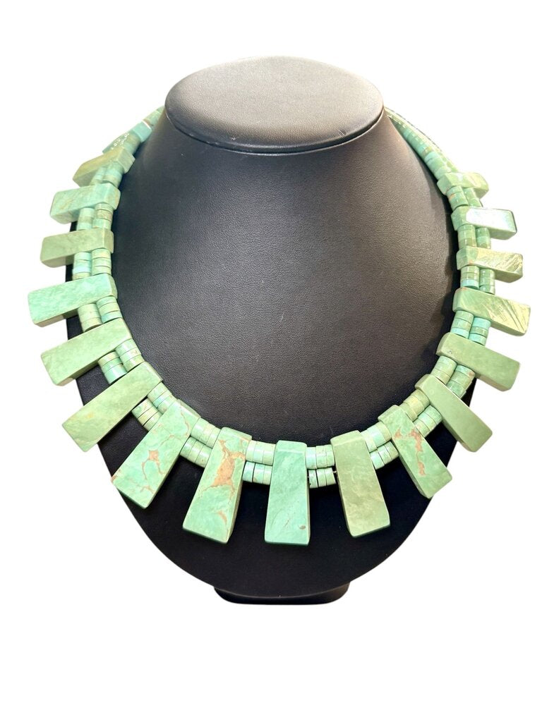 GREEN TURQ BEADED NECKLACE