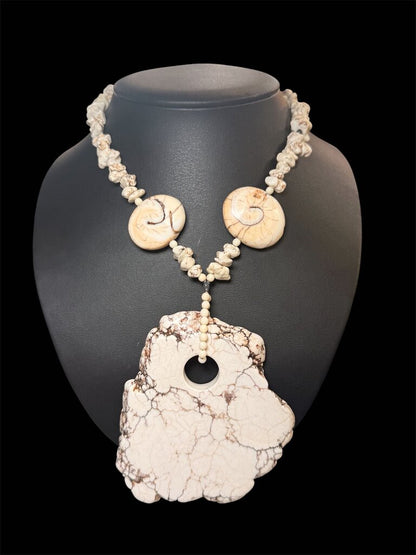 LARGE HOWLITE PENDANT SHIVA EYE SHELLS NECKLACES